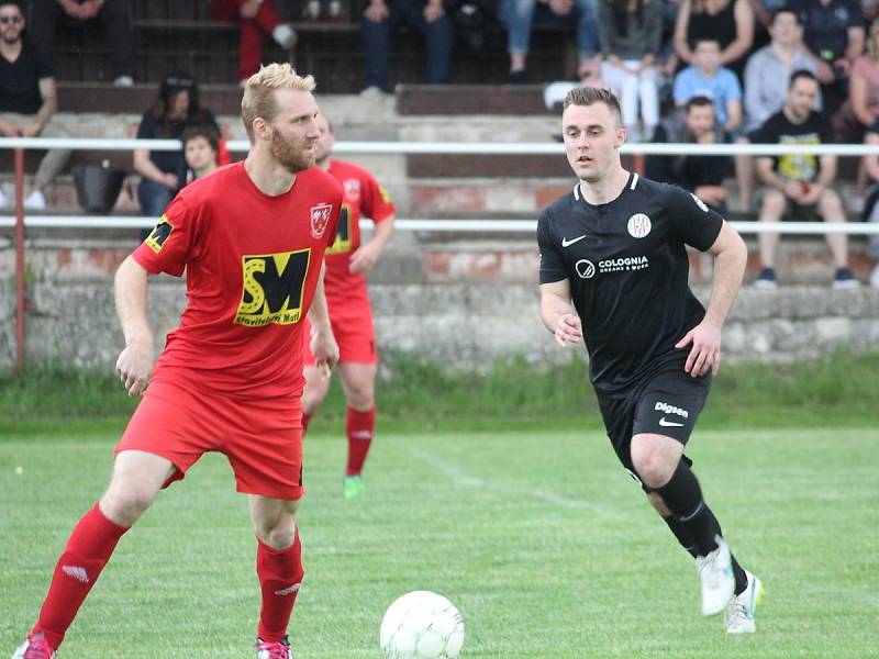 Letní liga Pivovaru Kutná Hora: TJ Sokol Červené Janovice - SK Malešov 7:3 (3:1).