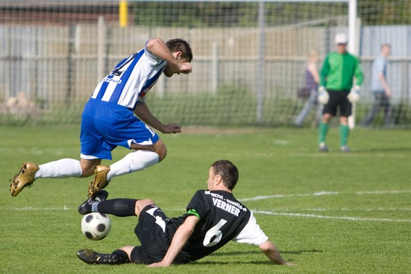 Z utkání I. A třídy U. Janovice - Čáslav B 0:7, sobota 9. května 2009