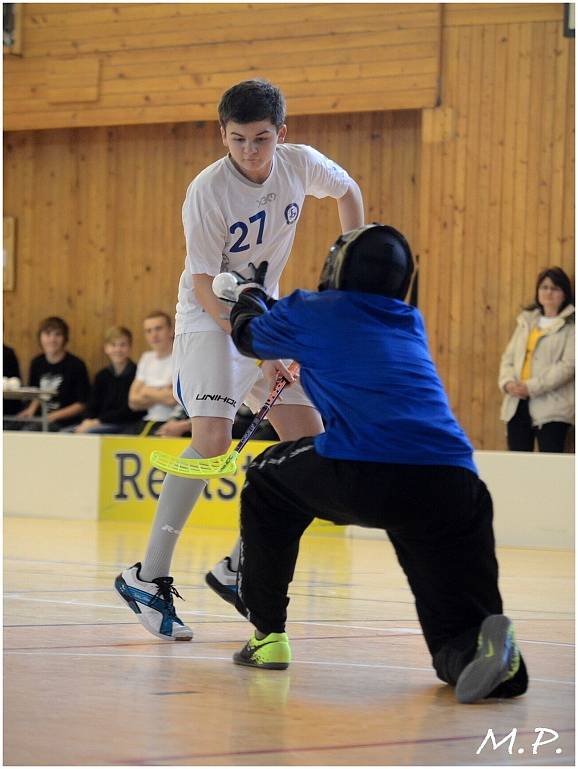 Starší žáci kutnohorského florbalového klubu Olympie remizovali 2:2 s Kladnem B.