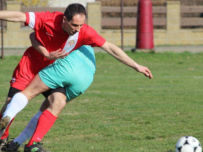 Fotbalová III. třída: TJ Sokol Červené Janovice - TJ Star Tupadly B 2:0 (0:0).