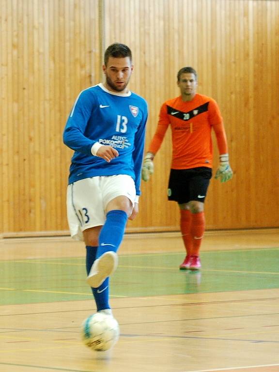 3. semifinále ChFL: FC Benago Zruč - FC Tango Brno 4:5 pp., 5. května 2013.