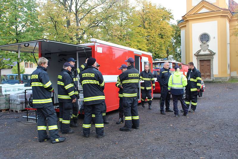 Policisté a hasiči hledali v rámci taktického cvičení dvě osoby.