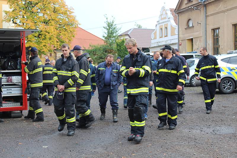 Policisté a hasiči hledali v rámci taktického cvičení dvě osoby.