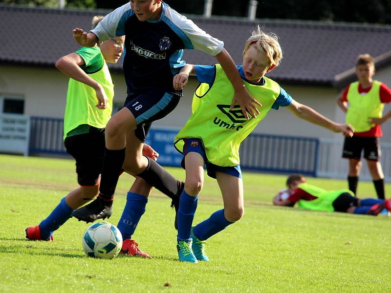 Fotbalový přípravný zápas, mladší žáci, kategorie U13: FK Čáslav - FK Kunice 14:5 (4:4, 3:1, 7:0).