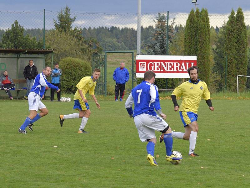 Utkání 7. kola okresního fotbalového přeboru: Zbraslavice - Sázava B 2:3.