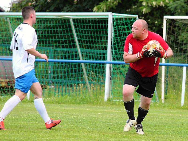 Fotbalová IV. třída, skupina B: SK Zbraslavice B - TJ Sokol Paběnice B 0:7 (0:2).