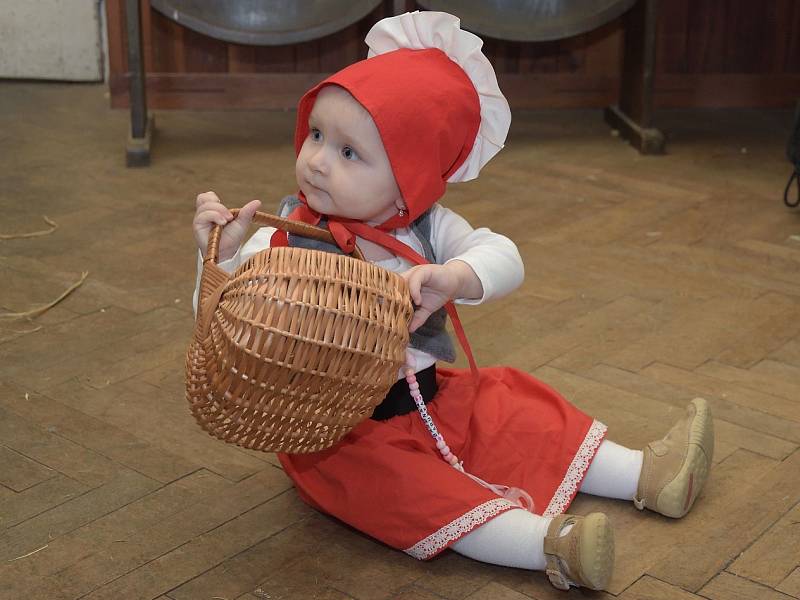 Dětský karneval v Čestíně.