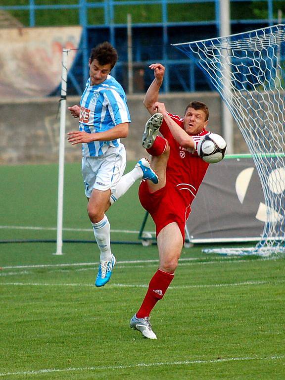 24. kolo II. ligy: Čáslav - Třinec 4:1, 1. května 2011.