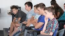Soutěž nazvaná Houfek Box se na Vyšší odborné škole, Střední průmyslové škole a Obchodní akademii v Čáslavi uskutečnila ve čtvrtek 26. dubna již po třetí.