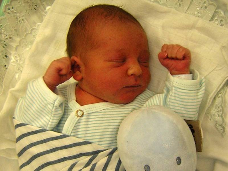 Prvním miminkem roku 2019 v čáslavské porodnici se stal Jakub Mikula. Přišel na svět 1. ledna 2019 v 1.47 hodin. Vážil 3400 gramů a měřil 50 centimetrů. Domů do Čáslavi si ho odveze maminka Dita, tatínek Michal a tříletý bráška Míša.