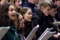 Vánoční koncert studentů a pedagogů Církevního gymnázia Kutná Hora v kostele sv. Jakuba.