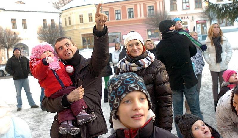 Vypouštění balónků Ježíškovi. 14. 12. 2012