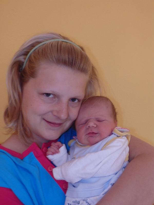 Andrea Zadražilová se narodila 16. června v Čáslavi. Vážila 3550 gramů a měřila 52 centimetrů. Doma v Červených Janovicích ji přivítali maminka Pavlína a tatínek Martin. 