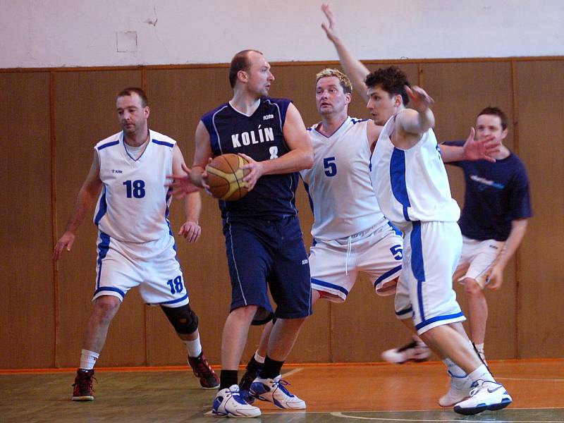 2. zápas čtvrtfinále KP I.: Kutná Hora - Kolín B 76:67, 11. března 2012.