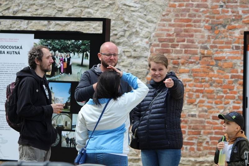 Gastrofestiva v Kutné Hoře lákal i přes chladnější počasí.