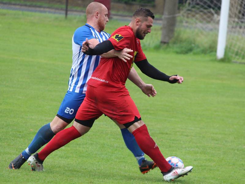 Letní liga Pivovaru Kutná Hora: TJ Sokol Červené Janovice - SK Církvice 8:4 (5:1).