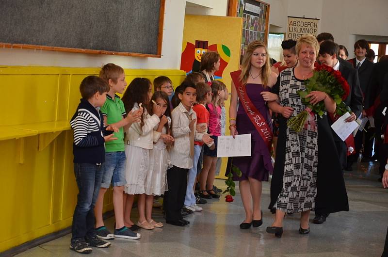 Slavnostní vyřazování „deváťáků“, Základní škola Kamenná stezka – 27.6. 2014