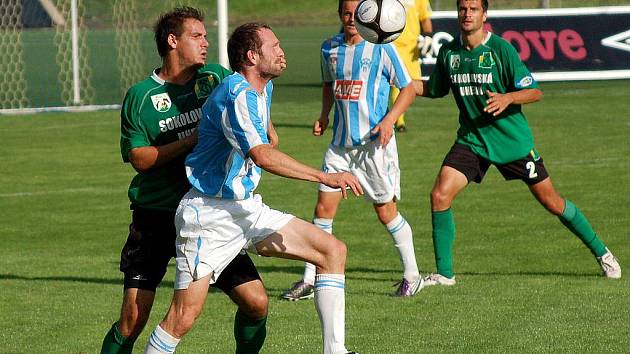 3. kolo II. ligy: Zenit Čáslav - Baník Sokolov, 15. srpna 2010.