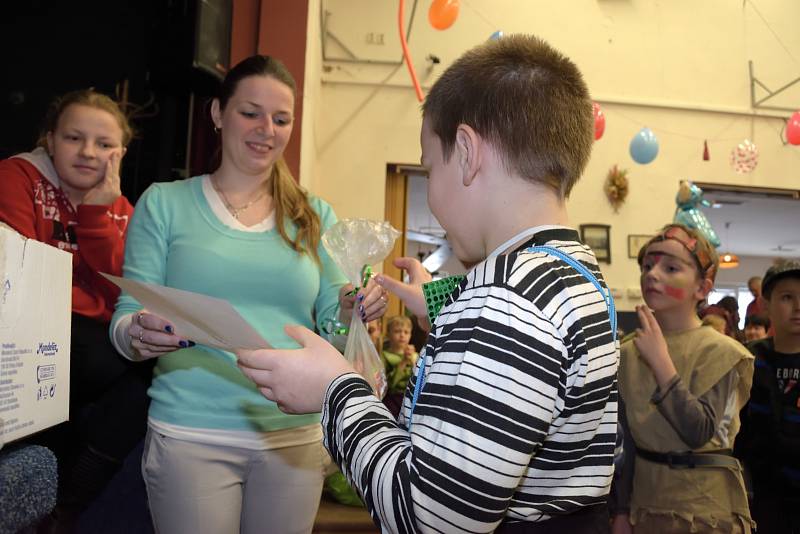 Program okořenily soutěže i vystoupení mažoretek.