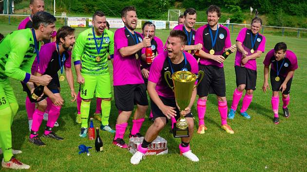 Finále středočeské Ligy mistrů OFS vyhrál v neděli 27. června 2021 domácí Sokol Kaňk 3:2 nad Slovanem Velvary B.