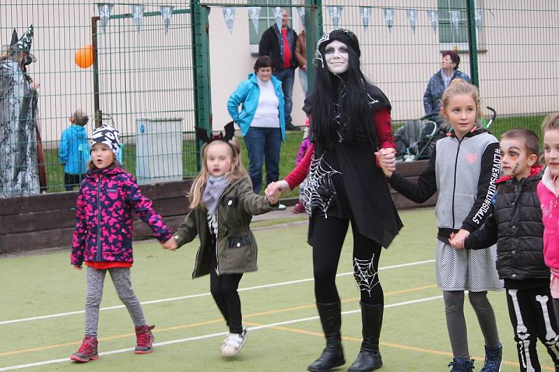 Halloweenská oslava v režii FK Čáslav.