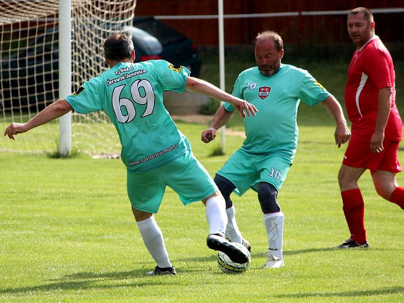 Fotbalová III. třída: TJ Sokol Červené Janovice - TJ Sokol Horušice 5:0.