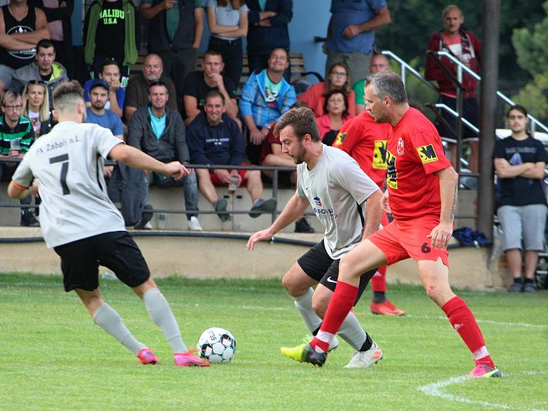 Fotbalová III. třída: FK Záboří nad Labem - TJ Sokol Červené Janovice 4:2 (2:1).