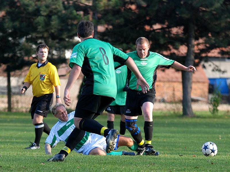 10. kolo III. třídy: Kluky - Sázava B, 23. října 2010.