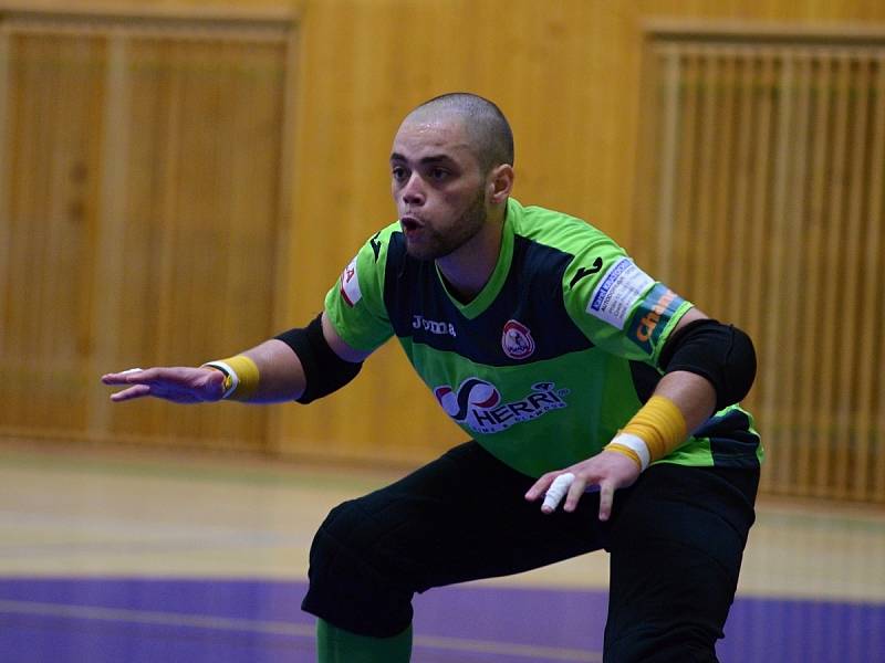 2. kolo Chance futsal ligy: FC Benago Zruč n. S. - SK Slavia Praha 6:3, 16. září 2016.