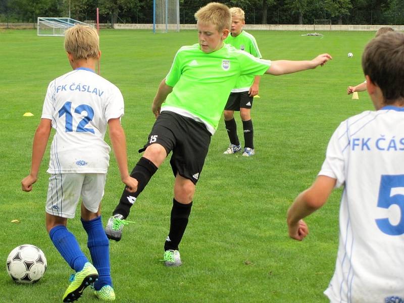 Okresní přebor starších přípravek, sobota 2. září 2017, turnaj ve Vrdech: FK Čáslav B - TJ Slavoj Vrdy 11:3.