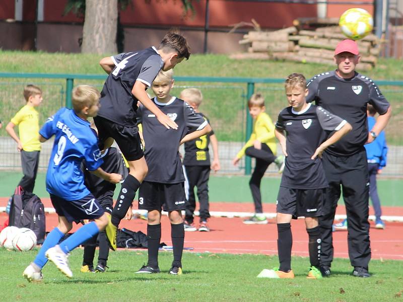 Česká fotbalová liga mladších žáků U12: FK Čáslav - SK Vysoké Mýto 2:9.