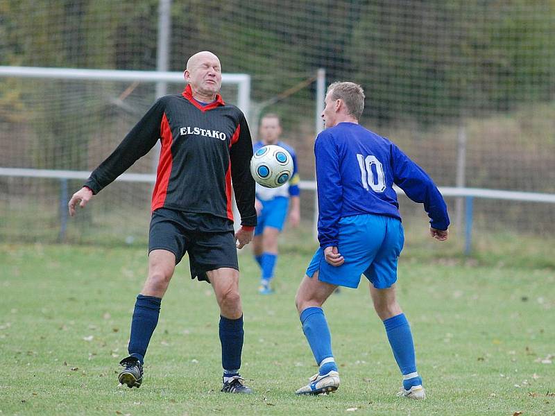 10. kolo IV. třídy B: Kaňk B - Zbraslavice B, 24. října 2010.