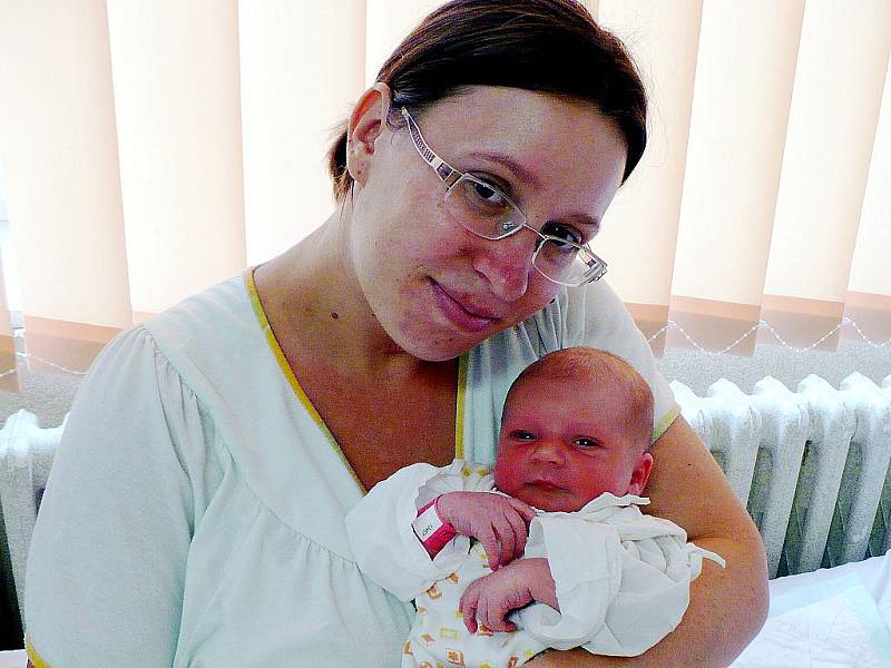 Natálie Kloučková se narodila 7. srpna v Čáslavi. Vážila 3100 gramů a měřila 49 centimetrů. Doma v Okřesanči jí přivítali maminka Lucie, tatínek Petr a sestra Kristýna.   