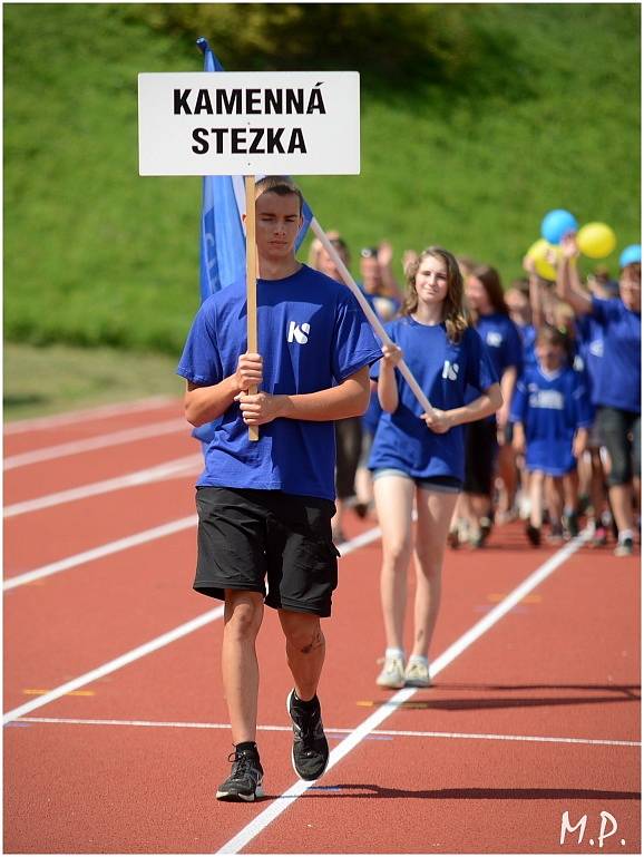 Zuzana Hejnová pomohla zahájit Městské hry 6. olympiády dětí a mládeže v Kutné Hoře, 12. června 2014.