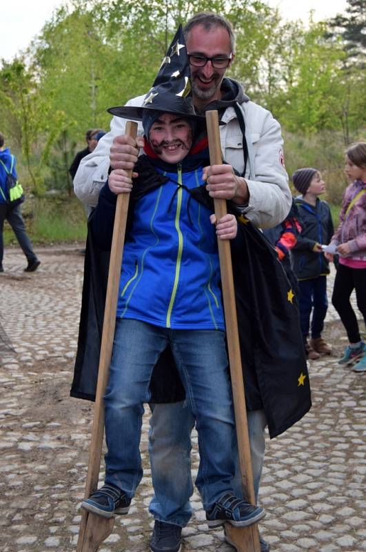 V Čáslavi zahrála na pálení čarodějnic skupina Argema.