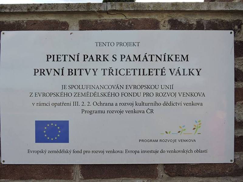 Stopy třicetileté války v okolí Čáslavi - pietní park v Bratčicích.