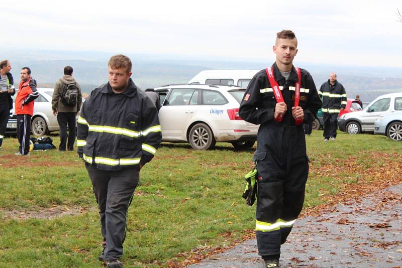 Závody hasičů v běhu na rozhlednu Vysoká