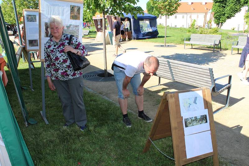 Sousedský jarmark v Kutné Hoře