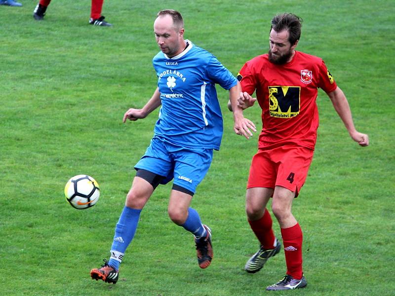 Fotbalová III. třída: TJ Sokol Paběnice B - TJ Sokol Červené Janovice 2:0 (1:0).