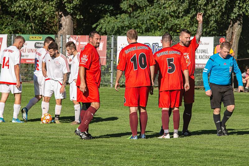 Fotbalová III. třída: TJ Star Tupadly B - TJ Sokol Červené Janovice 1:3 (0:1).