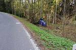 Tragická dopravní nehoda na silnici II/336 u obce Stará Huť: náraz do stromu.