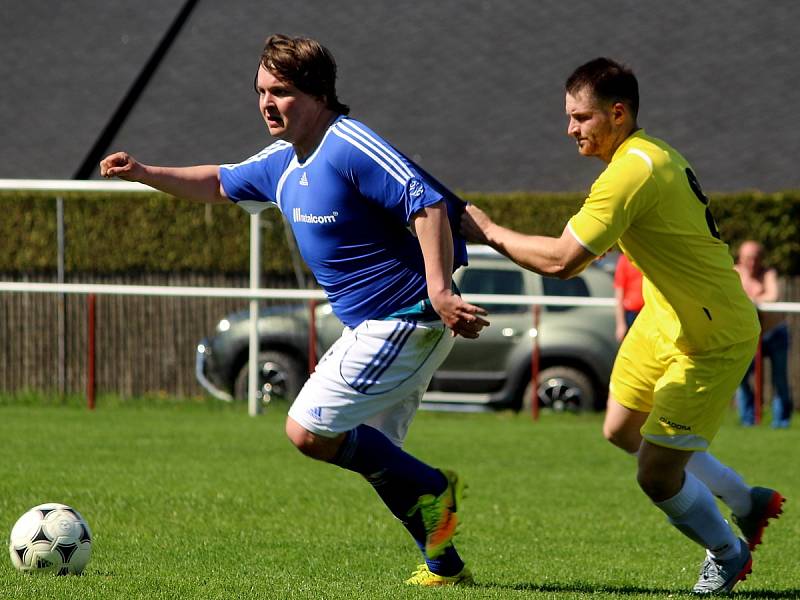 Fotbalový okresní přebor: TJ Sokol Červené Janovice - SK Zbraslavice 3:1 (2:1).