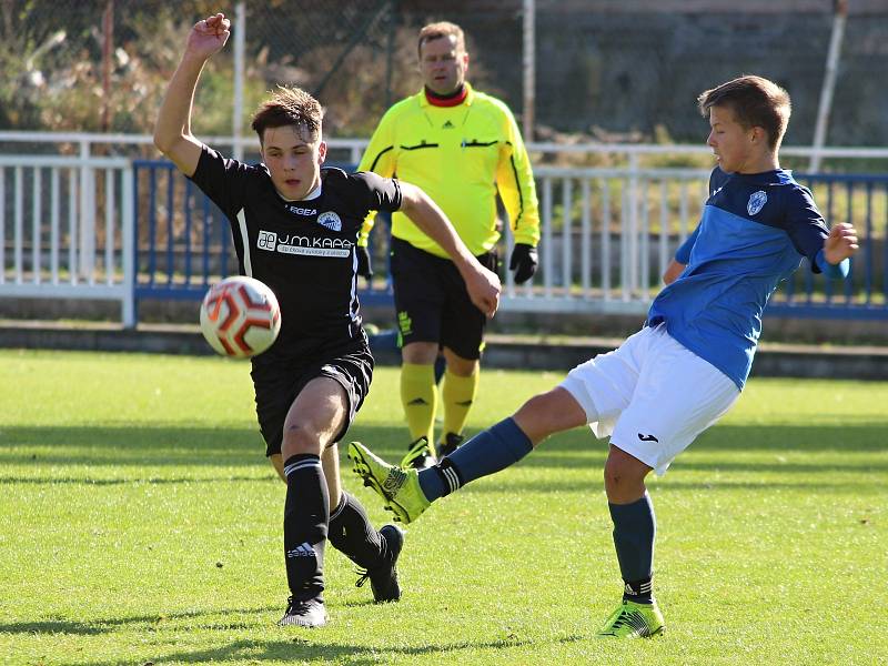 Česká fotbalová divize starších žáků U15: FK Čáslav - SK Sparta Kolín 3:1 (1:1).