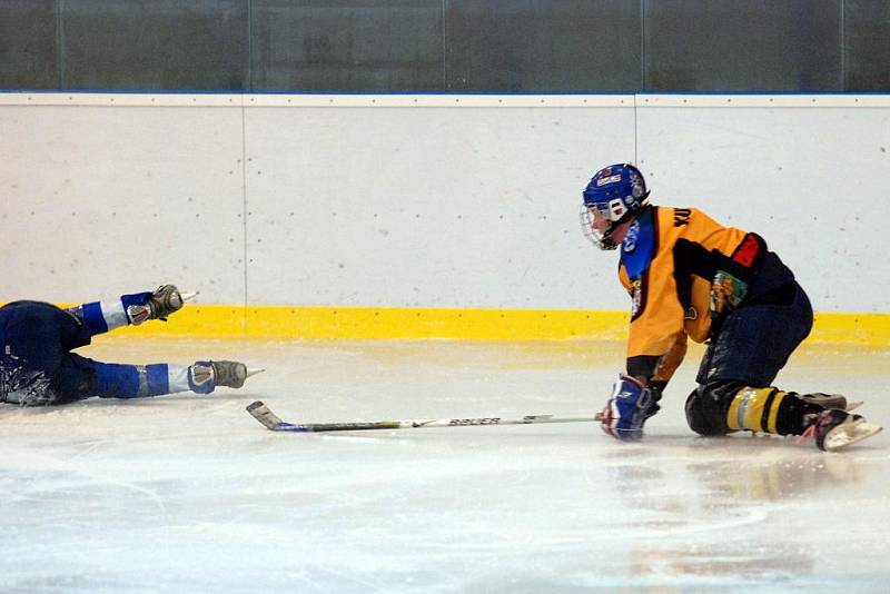 Hokej Krajský přebor dorostu: Kutná Hora - Rakovník 8:1. 6.12.2009