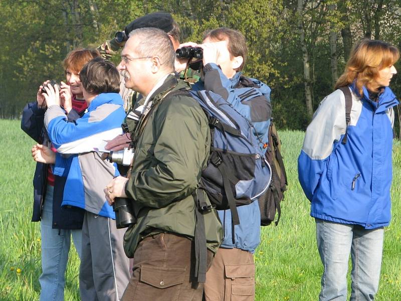 Milovníci ptactva se sešli na břehu Vavřineckého rybníka ve Vavřinci.