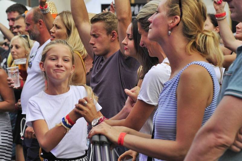 První ročník hudebního festivalu Česká 1 v Kutné Hoře.