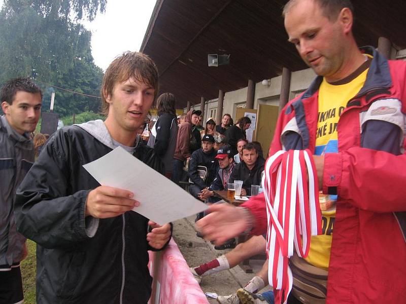 Pukma Cup 2011 v Červených Janovicích: 2. místo - Záboří nad Labem.