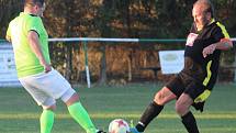 Fotbalová III. třída: FC Bílé Podolí B - TJ Sokol Červené Janovice 7:1 (2:0).