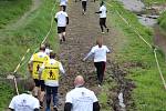 Na kutnohorském náměstí ocenili nejlepší borce sobotního závodu Spartan Race. Poté následoval start jedné z vln Spartan Charity.