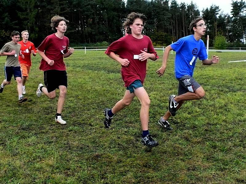 Krajské kolo závodů v přespolním běhu v Žehušicích